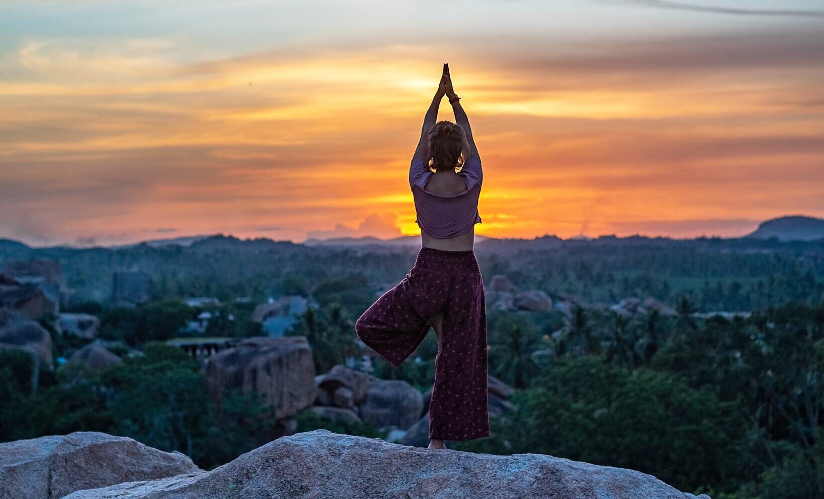 8 Best Budget Yoga Tours In India To Refresh Your Soul In 2021